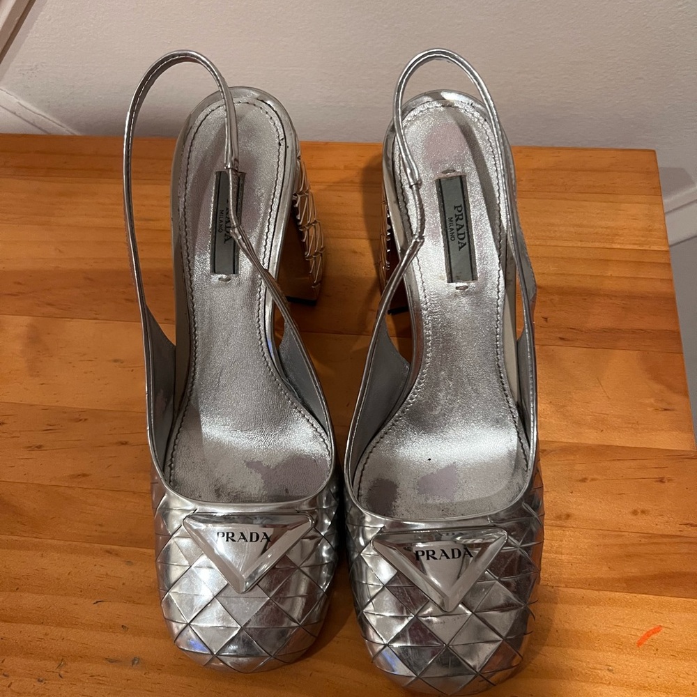 Authentic Prada Silver Quilted Slingback Pumps. Size 39.5